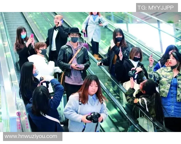 私生饭现象的狂热追逐与个人隐私权的碰撞探讨